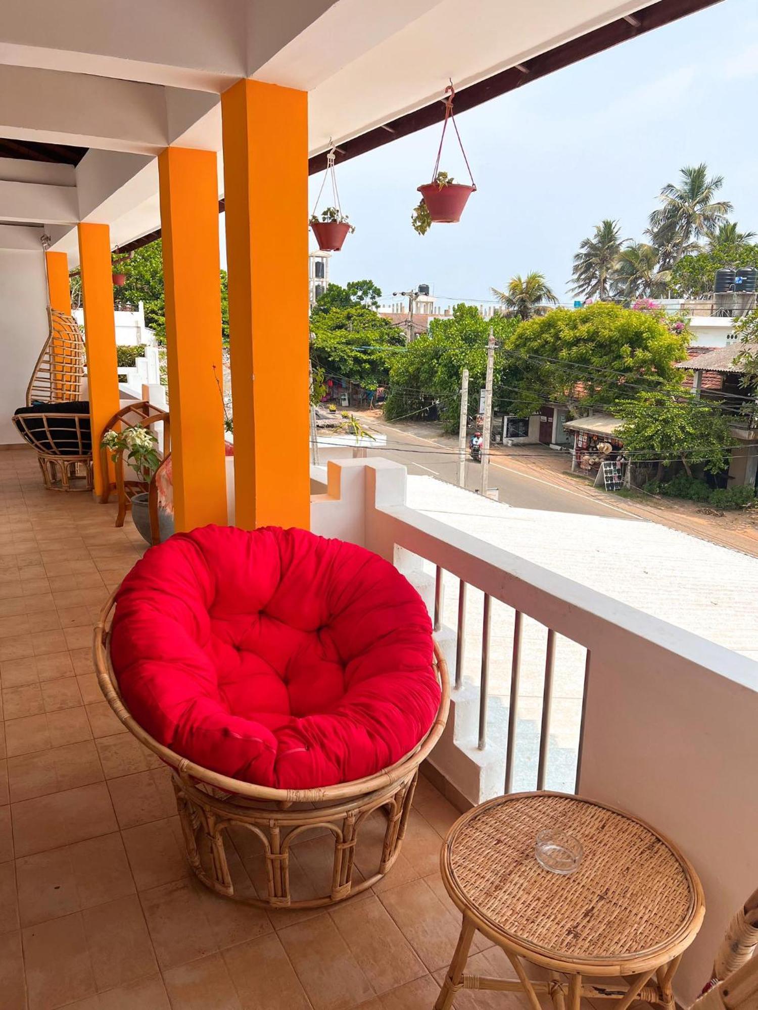 Hummus Hostel Hikkaduwa Luaran gambar