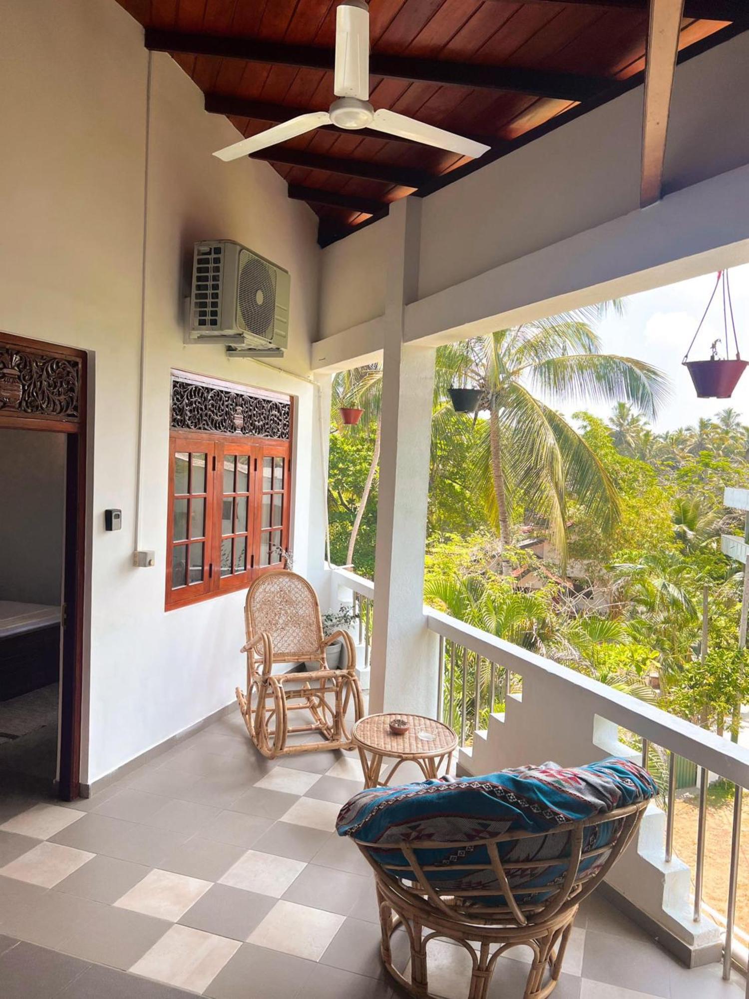 Hummus Hostel Hikkaduwa Luaran gambar