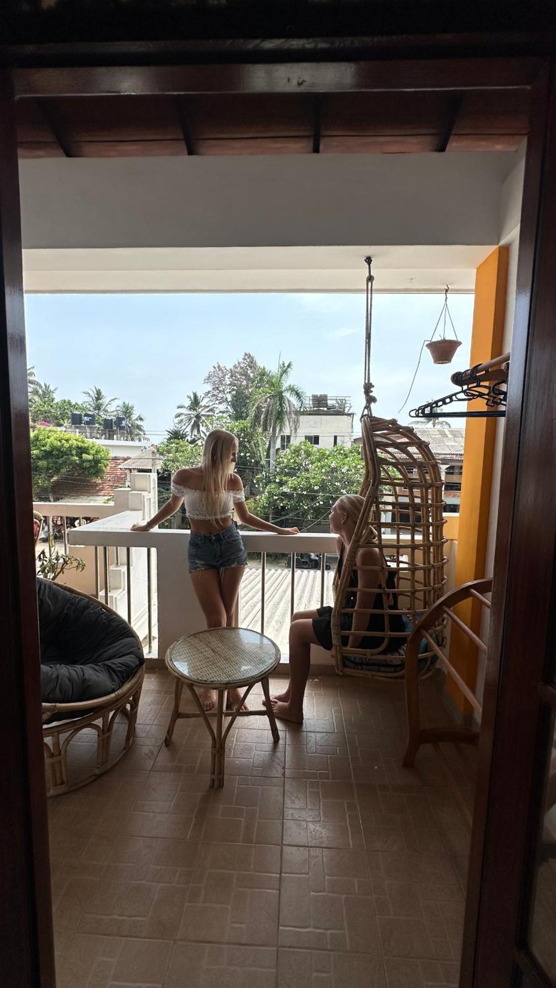 Hummus Hostel Hikkaduwa Luaran gambar