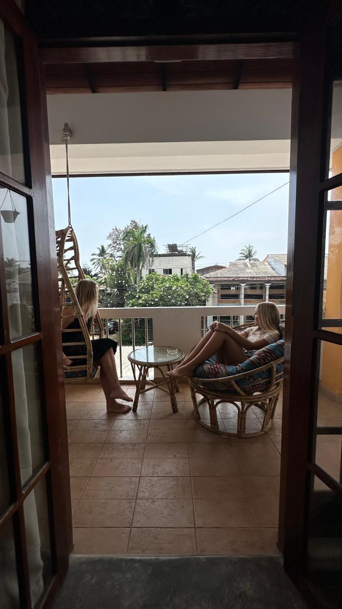 Hummus Hostel Hikkaduwa Luaran gambar